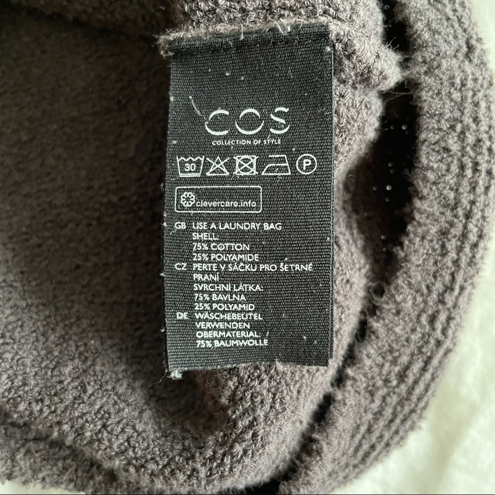 COS // sweater - Picture 3 of 4